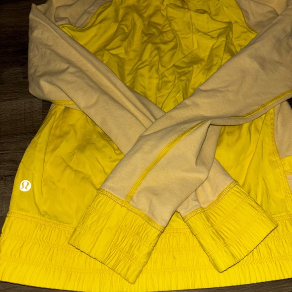 Lululemon define jacket - Picture 2 of 4